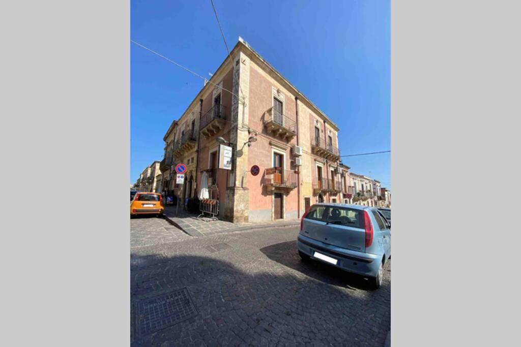 Rosarossa Villa Noto Exterior photo